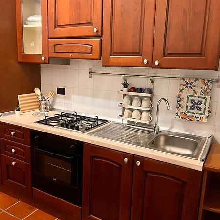 Monia Coliseum Apartment Рим Екстериор снимка